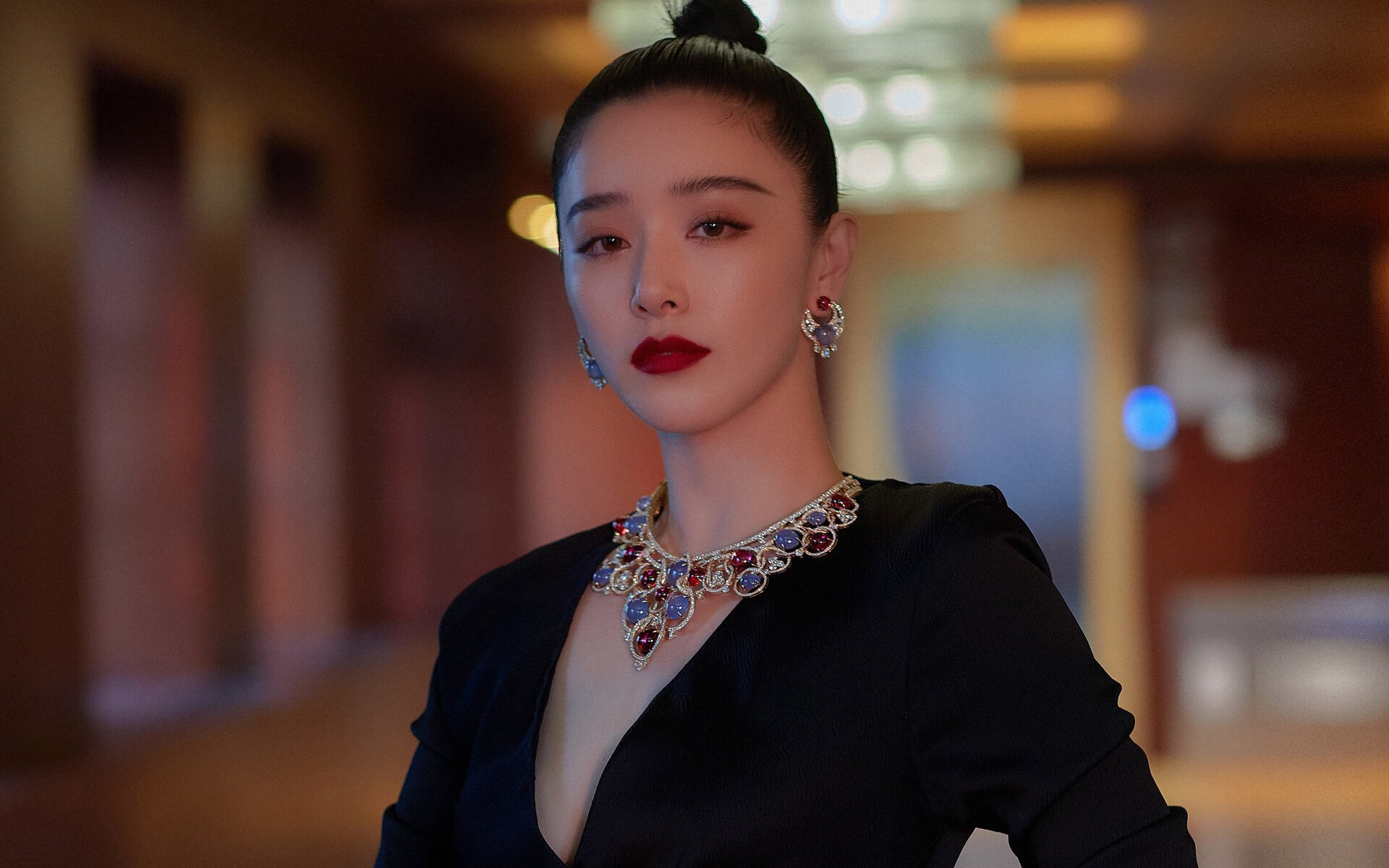 上港阵容曝光，主教练布局独特备战全力，上海上港队教练是谁