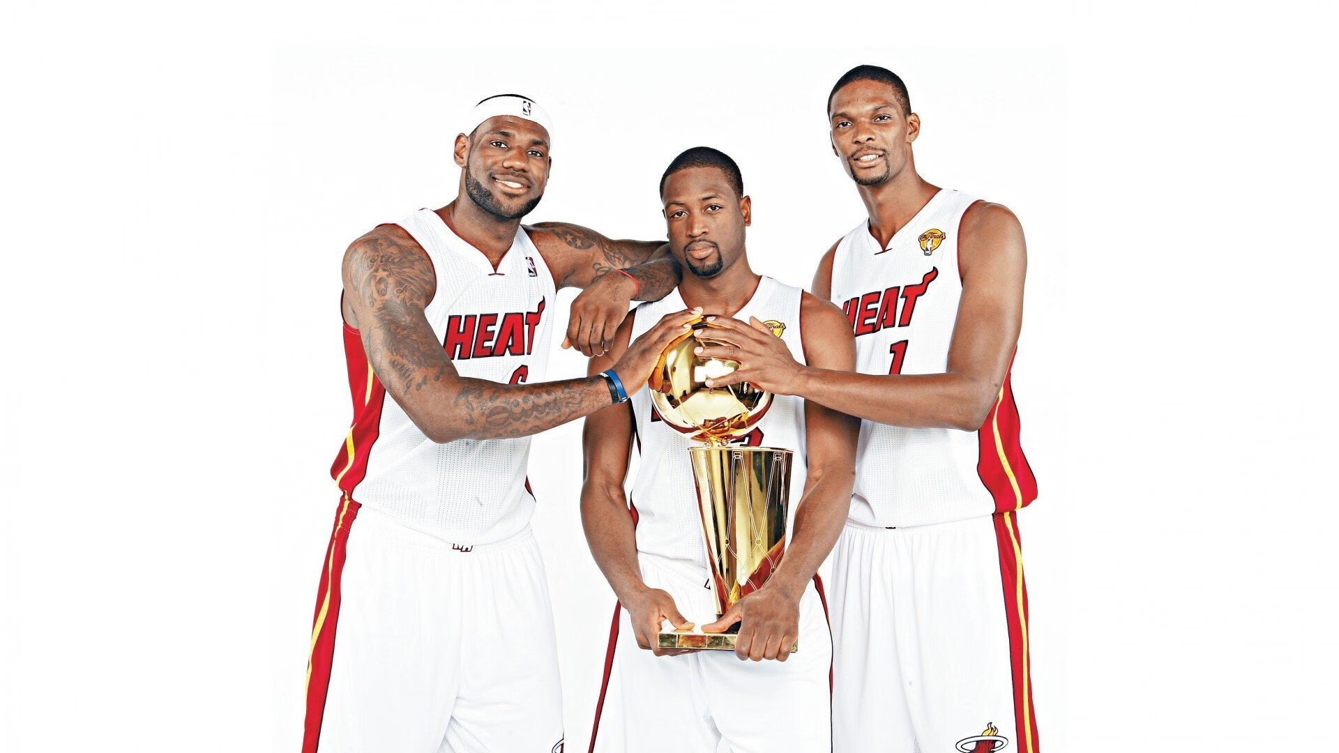 关键数据:投篮命中率46%,助攻22次!,投篮命中率100%