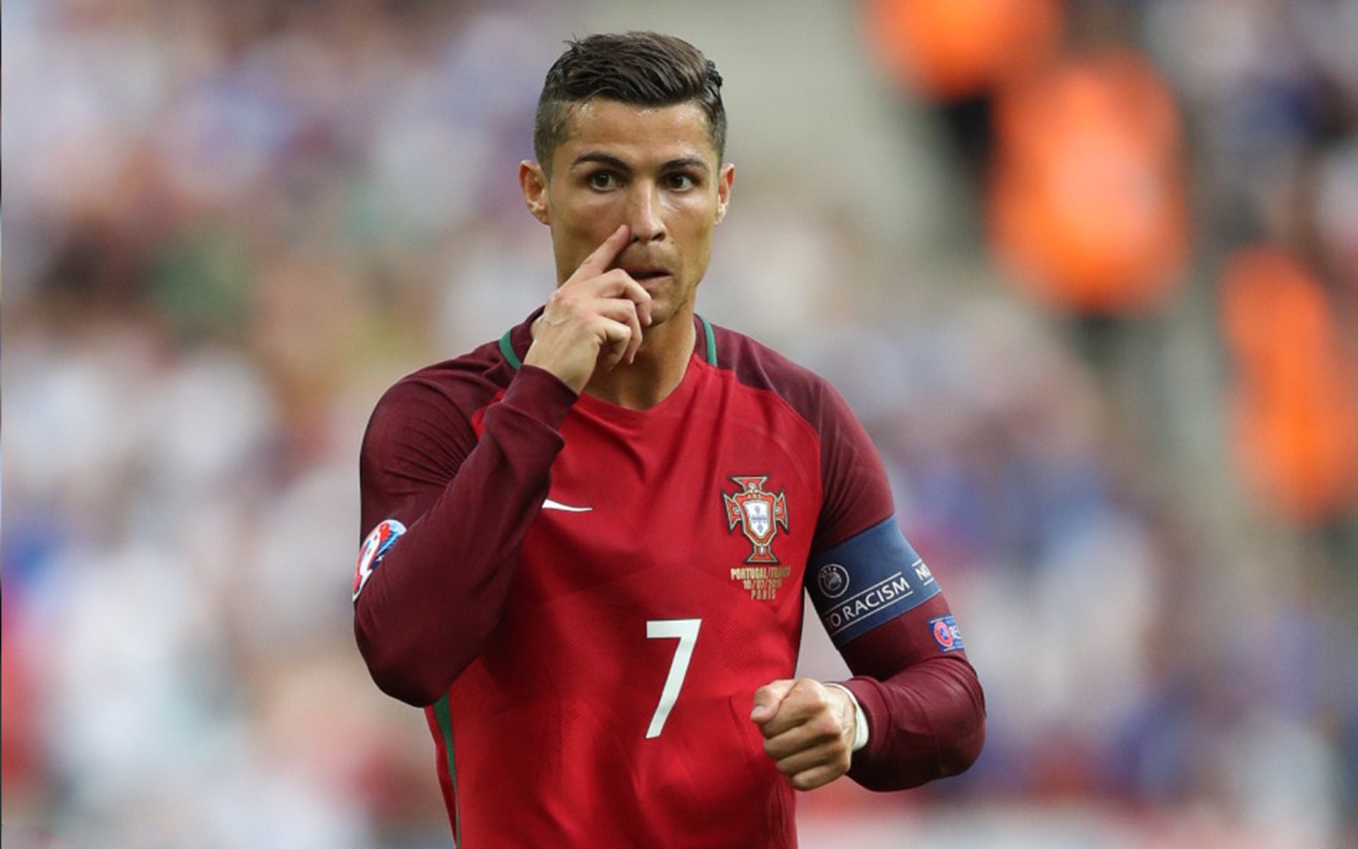 爱游戏-法甲火热：巴黎在补时绝杀里尔，争冠形势更具悬念，巴黎在法甲称霸